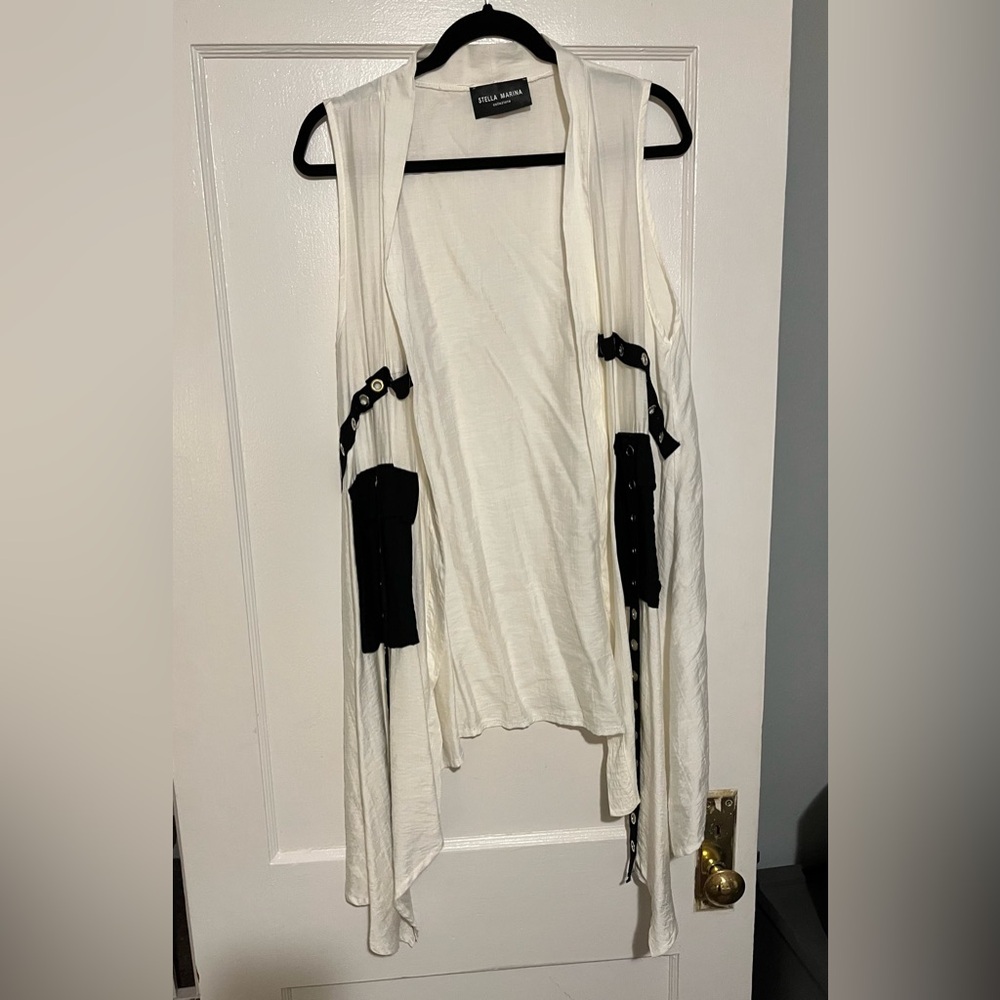 Stella Marina Collezoine black and white top